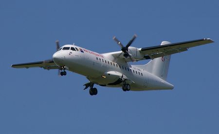 Самолет ATR-42